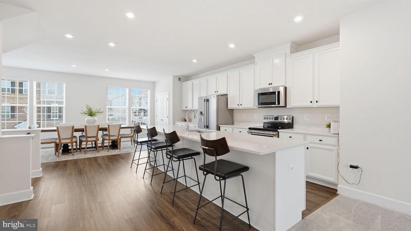 10644 HINTON WAY, MANASSAS, Virginia 20112, 4 Bedrooms Bedrooms, 12 Rooms Rooms,3 BathroomsBathrooms,Residential,For sale,10644 HINTON WAY,VAPW2110588 MLS # VAPW2110588