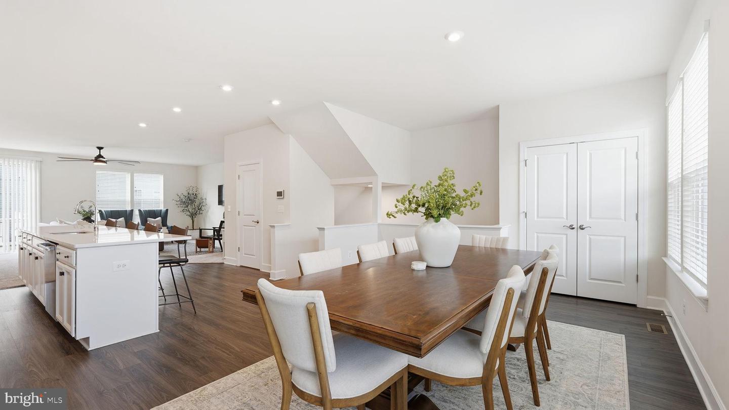 10644 HINTON WAY, MANASSAS, Virginia 20112, 4 Bedrooms Bedrooms, 12 Rooms Rooms,3 BathroomsBathrooms,Residential,For sale,10644 HINTON WAY,VAPW2110588 MLS # VAPW2110588