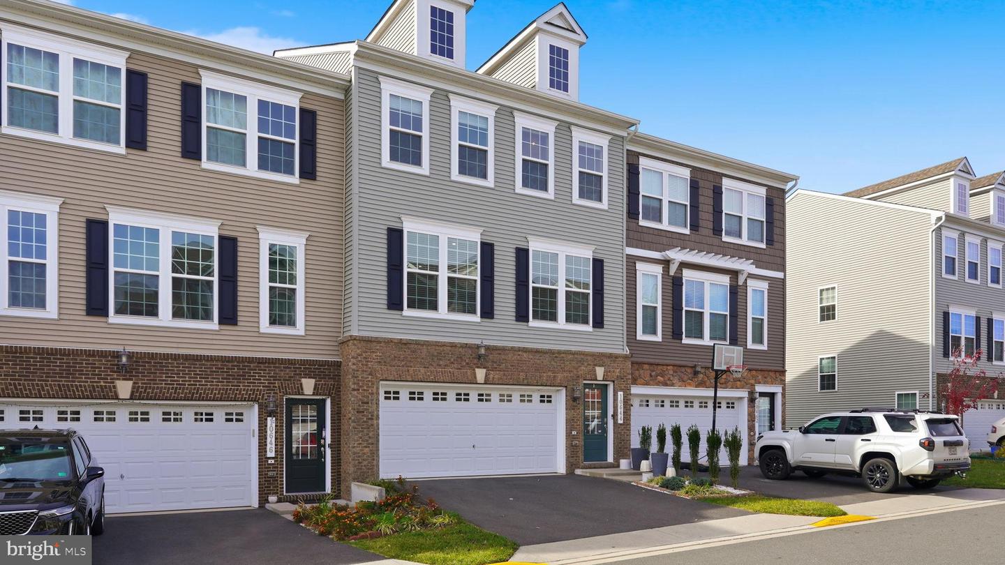 10644 HINTON WAY, MANASSAS, Virginia 20112, 4 Bedrooms Bedrooms, 12 Rooms Rooms,3 BathroomsBathrooms,Residential,For sale,10644 HINTON WAY,VAPW2110588 MLS # VAPW2110588