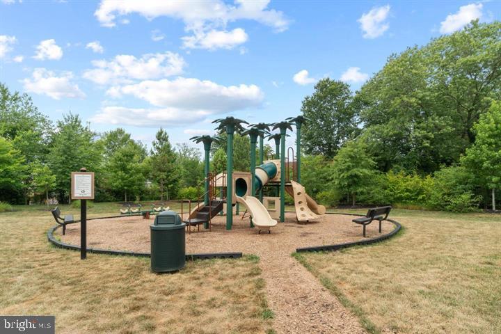 10644 HINTON WAY, MANASSAS, Virginia 20112, 4 Bedrooms Bedrooms, 12 Rooms Rooms,3 BathroomsBathrooms,Residential,For sale,10644 HINTON WAY,VAPW2110588 MLS # VAPW2110588