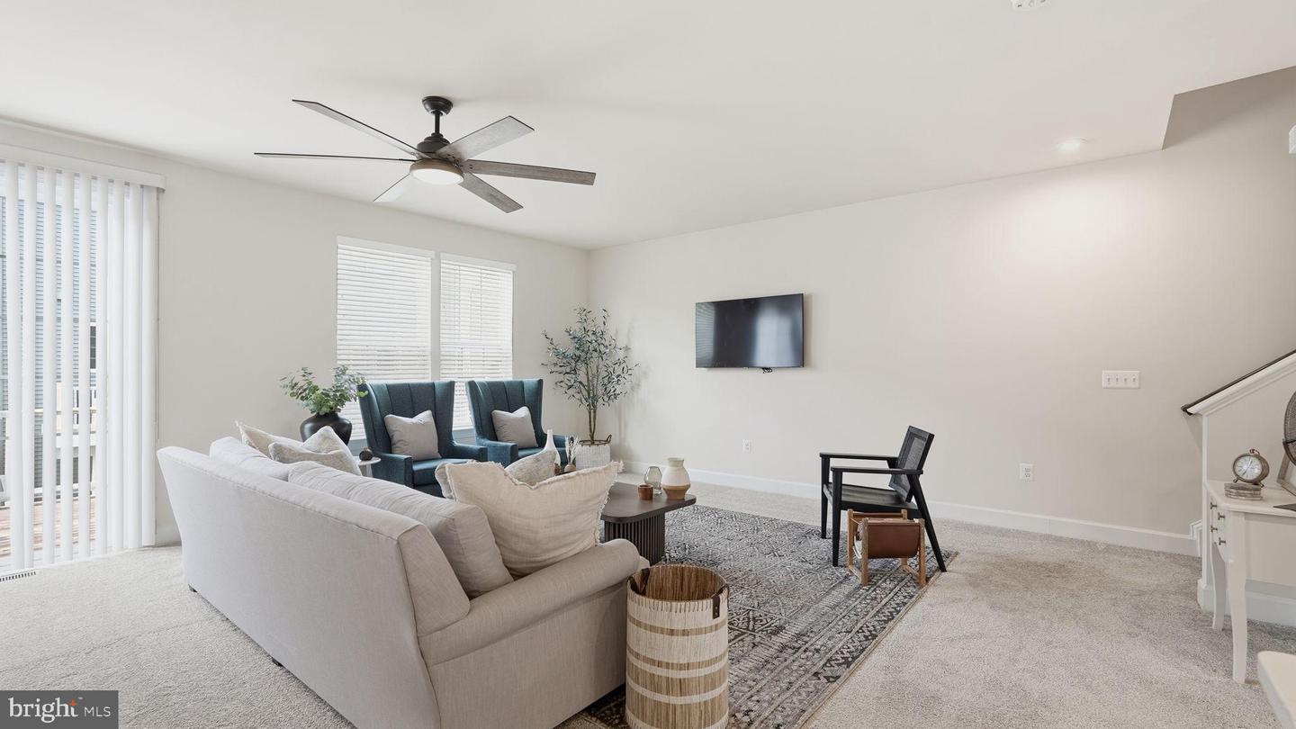 10644 HINTON WAY, MANASSAS, Virginia 20112, 4 Bedrooms Bedrooms, 12 Rooms Rooms,3 BathroomsBathrooms,Residential,For sale,10644 HINTON WAY,VAPW2110588 MLS # VAPW2110588