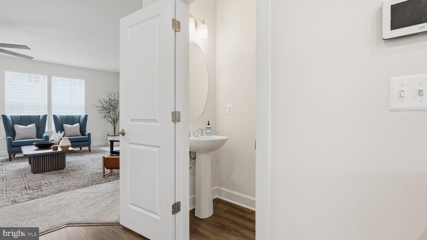 10644 HINTON WAY, MANASSAS, Virginia 20112, 4 Bedrooms Bedrooms, 12 Rooms Rooms,3 BathroomsBathrooms,Residential,For sale,10644 HINTON WAY,VAPW2110588 MLS # VAPW2110588