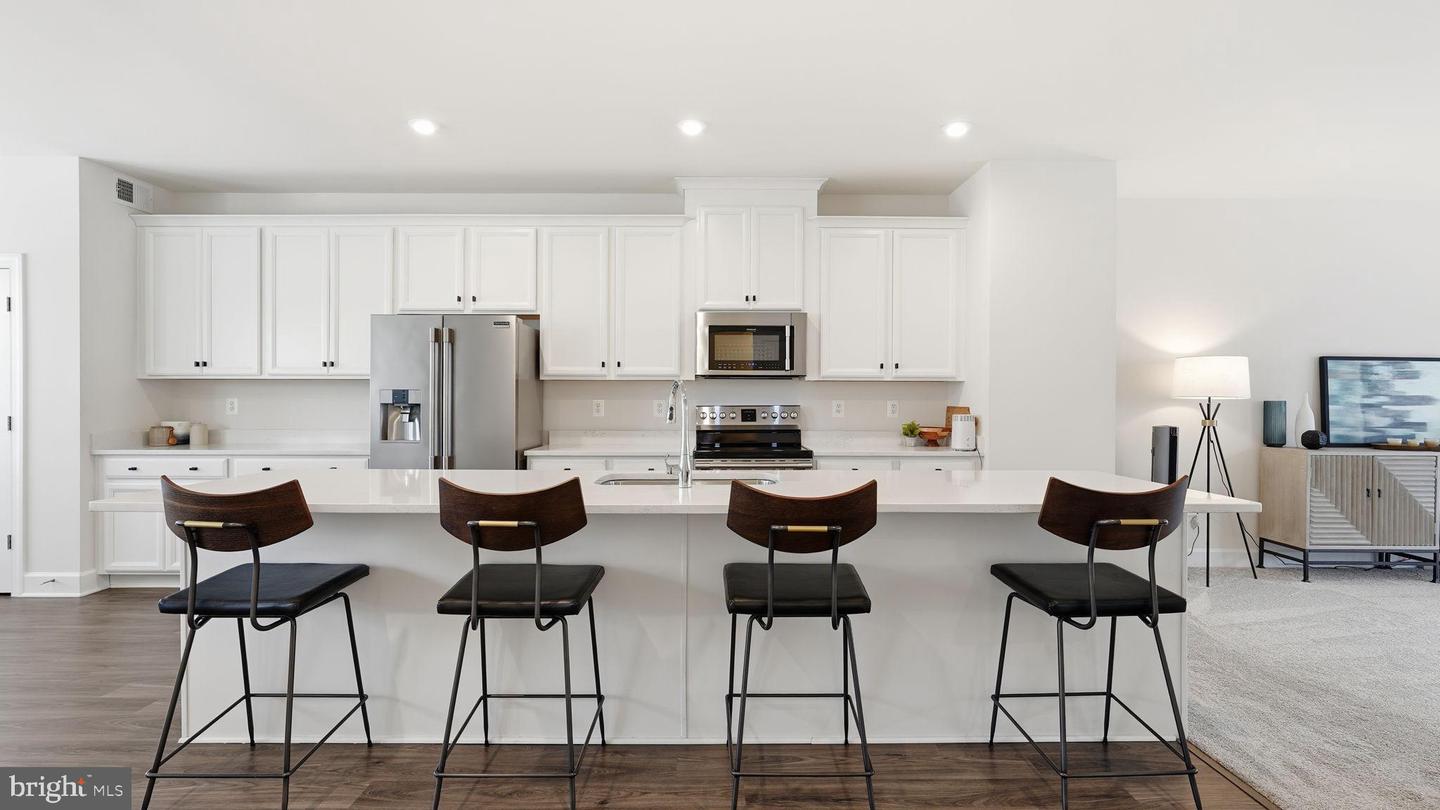 10644 HINTON WAY, MANASSAS, Virginia 20112, 4 Bedrooms Bedrooms, 12 Rooms Rooms,3 BathroomsBathrooms,Residential,For sale,10644 HINTON WAY,VAPW2110588 MLS # VAPW2110588