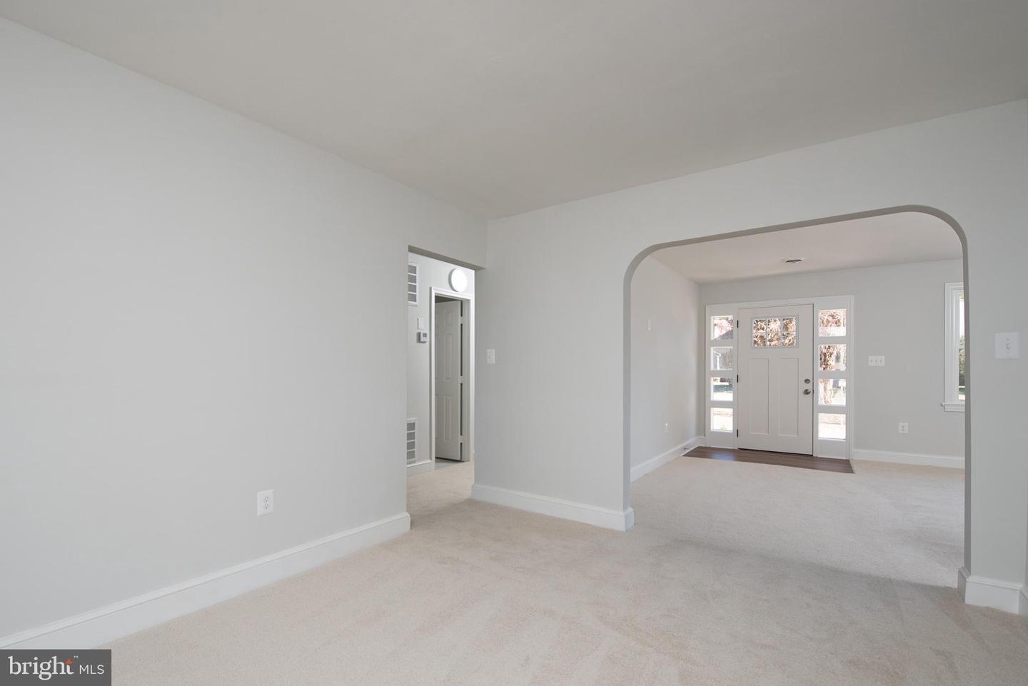 21408 ROBERTSON AVE, SOUTH CHESTERFIELD, Virginia 23803, 3 Bedrooms Bedrooms, ,2 BathroomsBathrooms,Residential,For sale,21408 ROBERTSON AVE,VACF2001360 MLS # VACF2001360