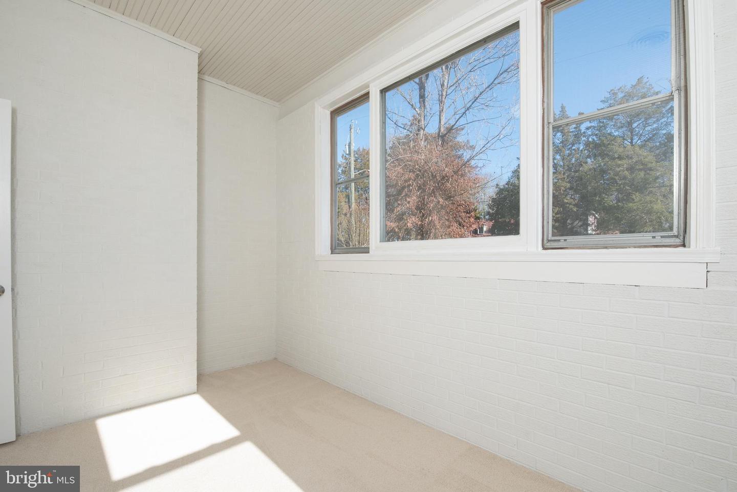 21408 ROBERTSON AVE, SOUTH CHESTERFIELD, Virginia 23803, 3 Bedrooms Bedrooms, ,2 BathroomsBathrooms,Residential,For sale,21408 ROBERTSON AVE,VACF2001360 MLS # VACF2001360