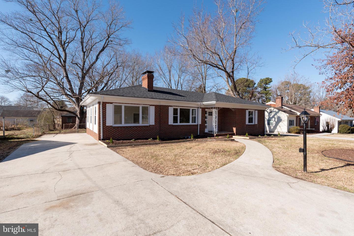 21408 ROBERTSON AVE, SOUTH CHESTERFIELD, Virginia 23803, 3 Bedrooms Bedrooms, ,2 BathroomsBathrooms,Residential,For sale,21408 ROBERTSON AVE,VACF2001360 MLS # VACF2001360