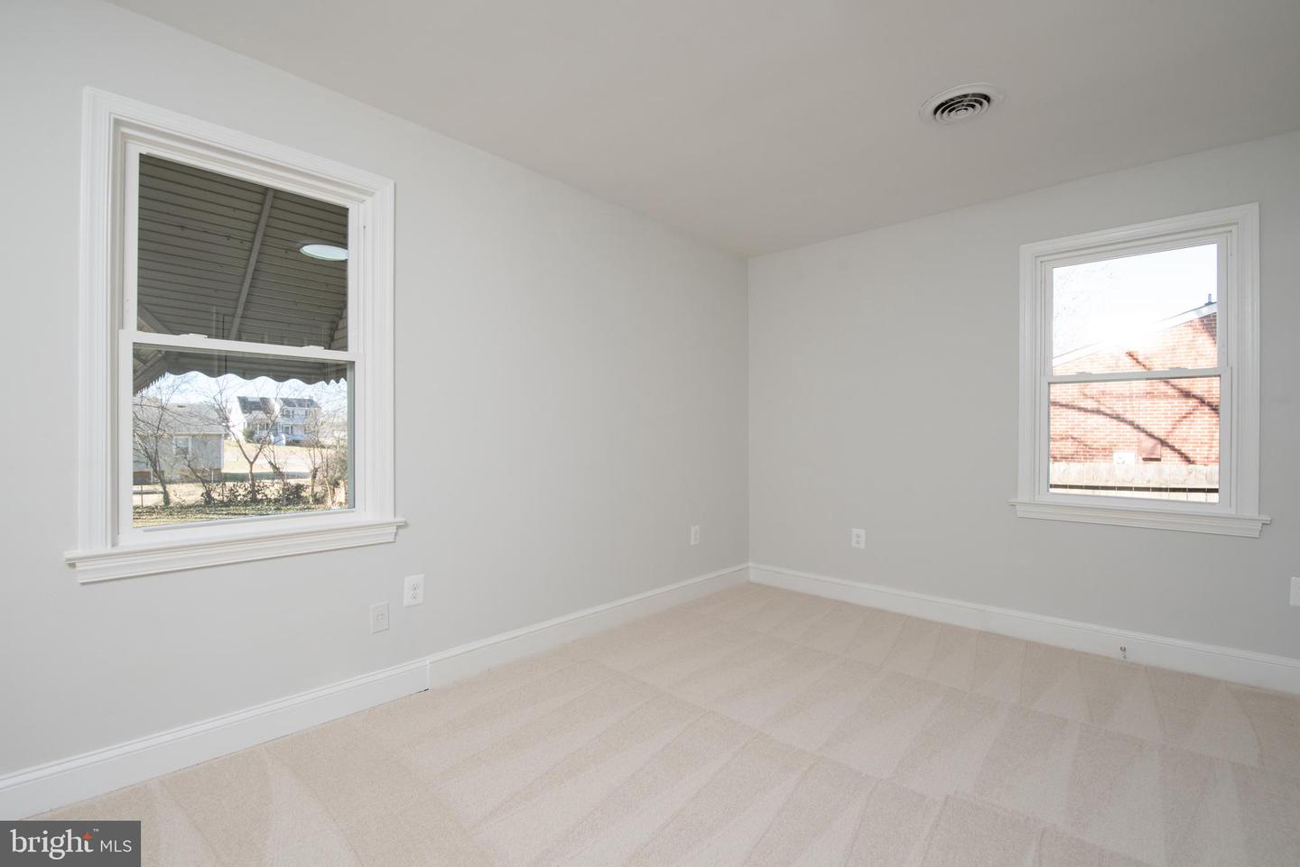 21408 ROBERTSON AVE, SOUTH CHESTERFIELD, Virginia 23803, 3 Bedrooms Bedrooms, ,2 BathroomsBathrooms,Residential,For sale,21408 ROBERTSON AVE,VACF2001360 MLS # VACF2001360