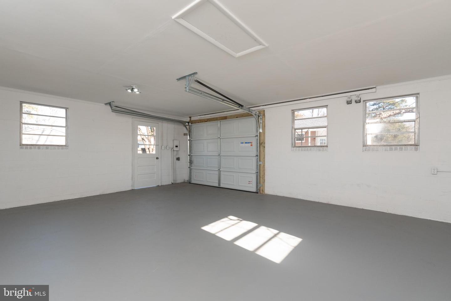 21408 ROBERTSON AVE, SOUTH CHESTERFIELD, Virginia 23803, 3 Bedrooms Bedrooms, ,2 BathroomsBathrooms,Residential,For sale,21408 ROBERTSON AVE,VACF2001360 MLS # VACF2001360