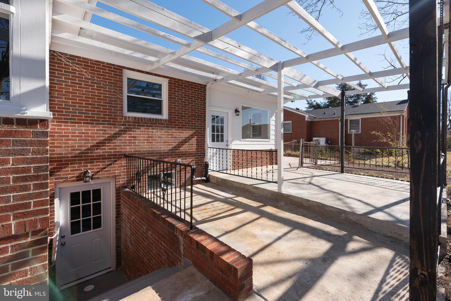 21408 ROBERTSON AVE, SOUTH CHESTERFIELD, Virginia 23803, 3 Bedrooms Bedrooms, ,2 BathroomsBathrooms,Residential,For sale,21408 ROBERTSON AVE,VACF2001360 MLS # VACF2001360