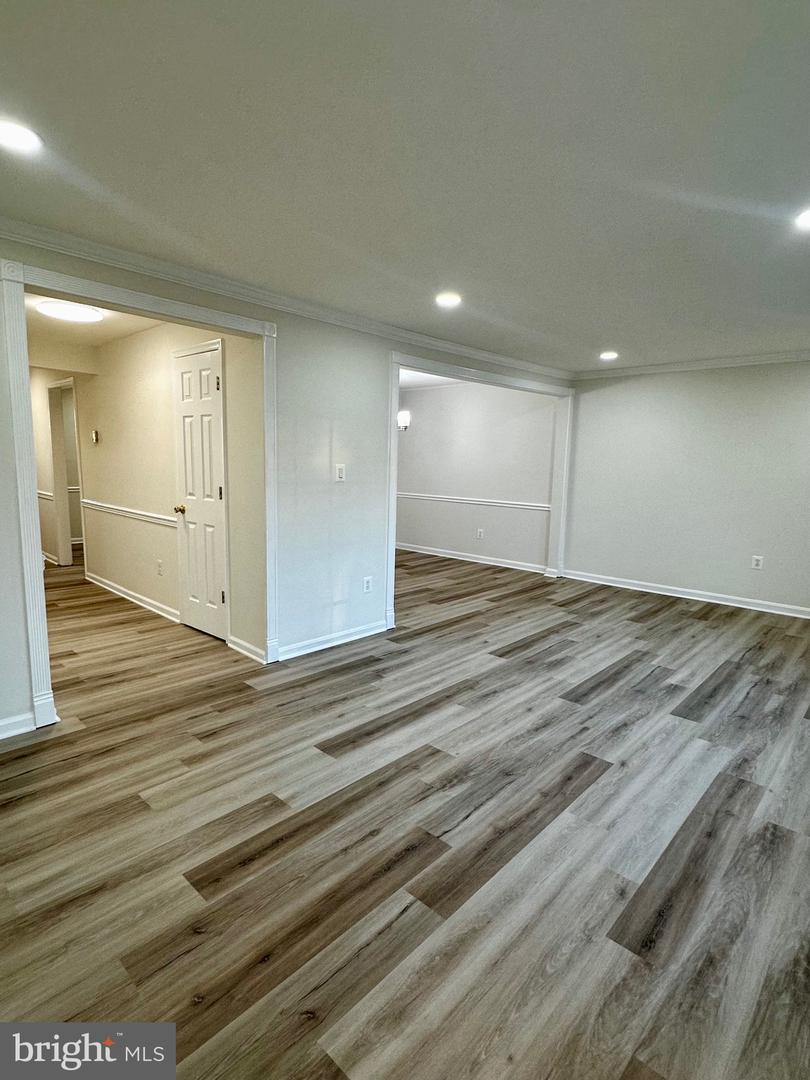 13195 PUTNAM CIR, WOODBRIDGE, Virginia 22191, 3 Bedrooms Bedrooms, 3 Rooms Rooms,3 BathroomsBathrooms,Residential,For sale,13195 PUTNAM CIR,VAPW2110722 MLS # VAPW2110722