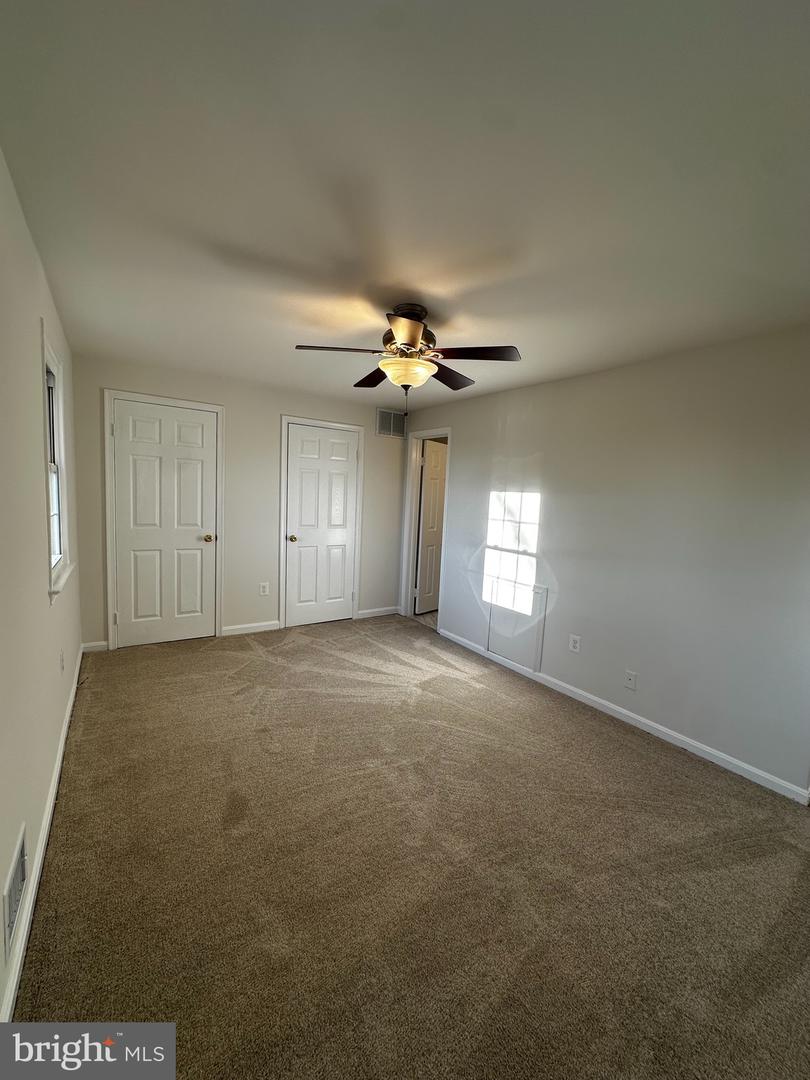 13195 PUTNAM CIR, WOODBRIDGE, Virginia 22191, 3 Bedrooms Bedrooms, 3 Rooms Rooms,3 BathroomsBathrooms,Residential,For sale,13195 PUTNAM CIR,VAPW2110722 MLS # VAPW2110722