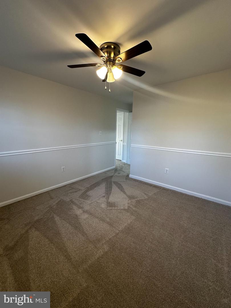 13195 PUTNAM CIR, WOODBRIDGE, Virginia 22191, 3 Bedrooms Bedrooms, 3 Rooms Rooms,3 BathroomsBathrooms,Residential,For sale,13195 PUTNAM CIR,VAPW2110722 MLS # VAPW2110722