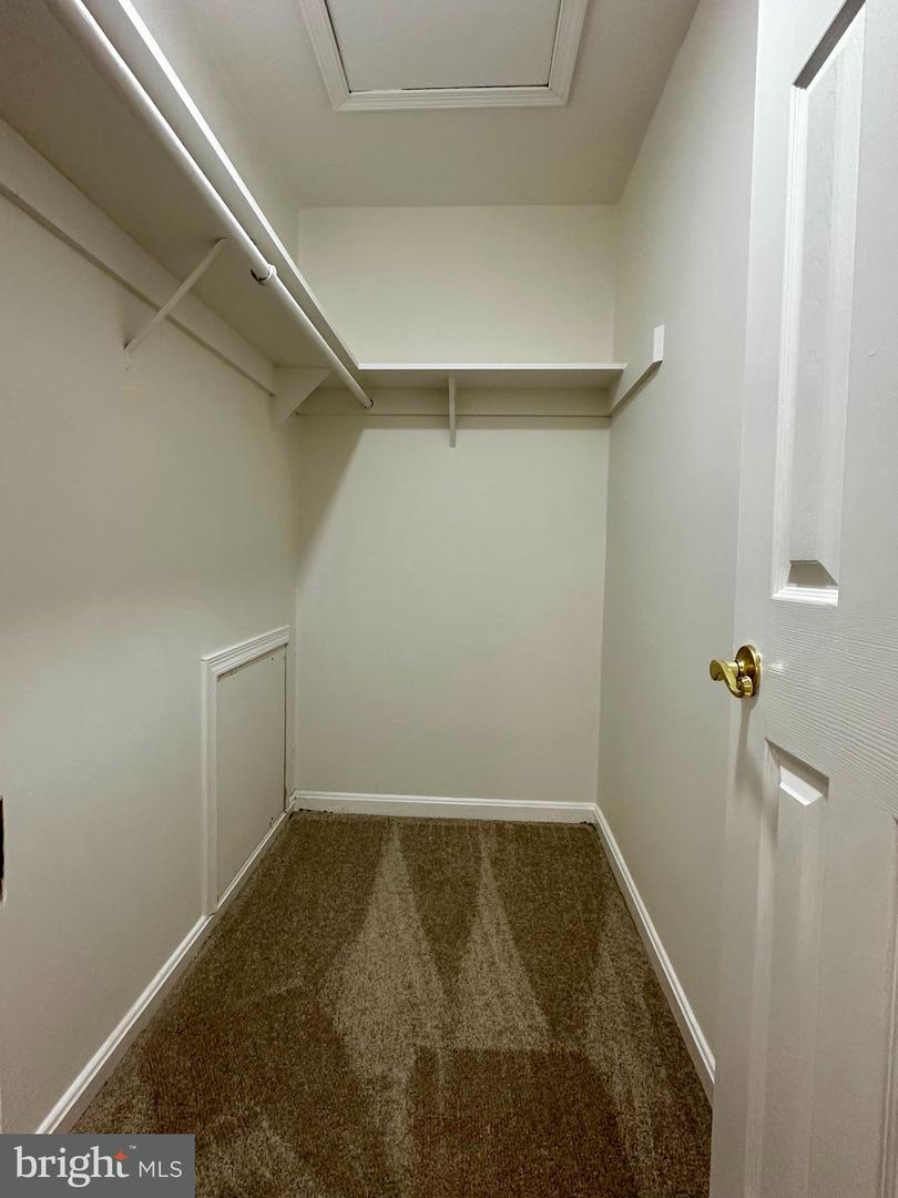 13195 PUTNAM CIR, WOODBRIDGE, Virginia 22191, 3 Bedrooms Bedrooms, 3 Rooms Rooms,3 BathroomsBathrooms,Residential,For sale,13195 PUTNAM CIR,VAPW2110722 MLS # VAPW2110722