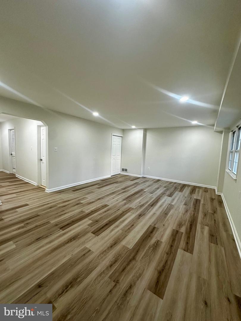 13195 PUTNAM CIR, WOODBRIDGE, Virginia 22191, 3 Bedrooms Bedrooms, 3 Rooms Rooms,3 BathroomsBathrooms,Residential,For sale,13195 PUTNAM CIR,VAPW2110722 MLS # VAPW2110722