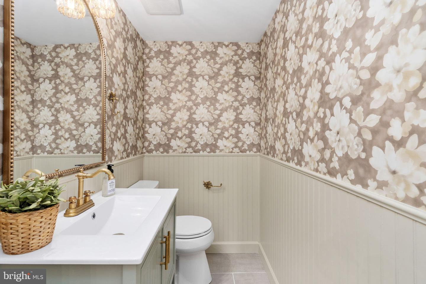 1315 CHARLES ST, FREDERICKSBURG, Virginia 22401, 3 Bedrooms Bedrooms, ,1 BathroomBathrooms,Residential,For sale,1315 CHARLES ST,VAFB2009538 MLS # VAFB2009538