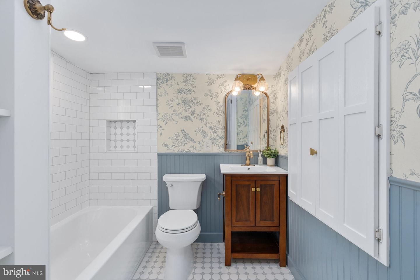 1315 CHARLES ST, FREDERICKSBURG, Virginia 22401, 3 Bedrooms Bedrooms, ,1 BathroomBathrooms,Residential,For sale,1315 CHARLES ST,VAFB2009538 MLS # VAFB2009538