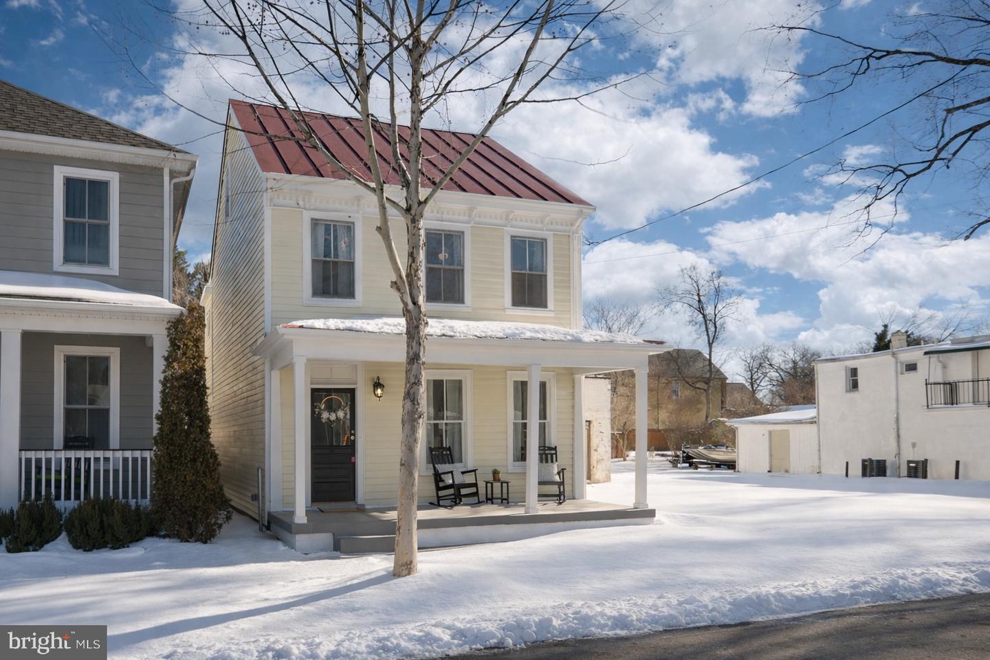 1315 CHARLES ST, FREDERICKSBURG, Virginia 22401, 3 Bedrooms Bedrooms, ,1 BathroomBathrooms,Residential,For sale,1315 CHARLES ST,VAFB2009538 MLS # VAFB2009538