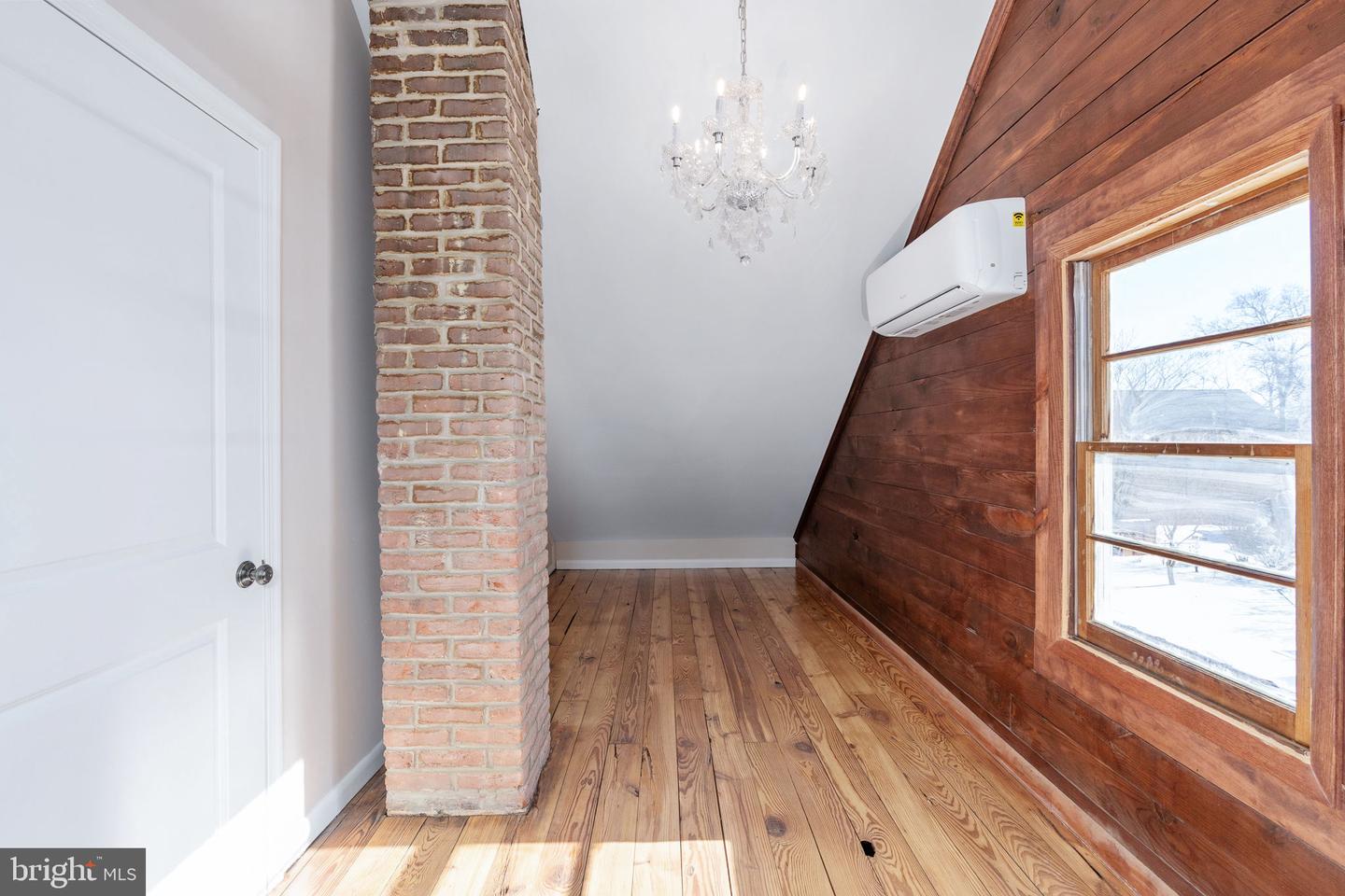 1315 CHARLES ST, FREDERICKSBURG, Virginia 22401, 3 Bedrooms Bedrooms, ,1 BathroomBathrooms,Residential,For sale,1315 CHARLES ST,VAFB2009538 MLS # VAFB2009538