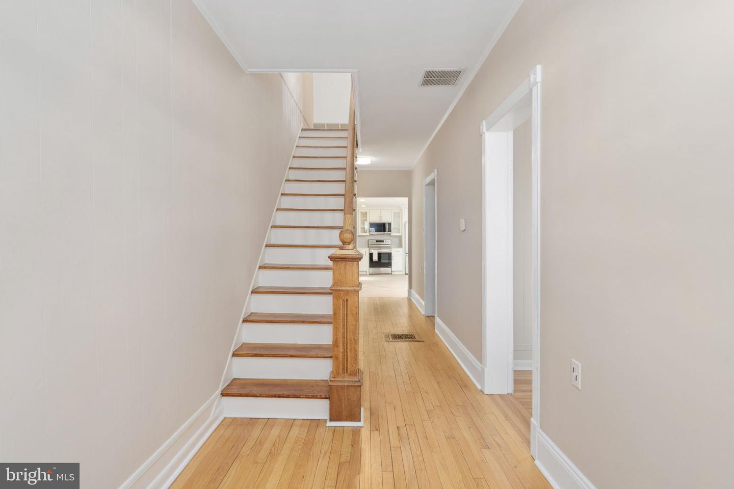 1315 CHARLES ST, FREDERICKSBURG, Virginia 22401, 3 Bedrooms Bedrooms, ,1 BathroomBathrooms,Residential,For sale,1315 CHARLES ST,VAFB2009538 MLS # VAFB2009538