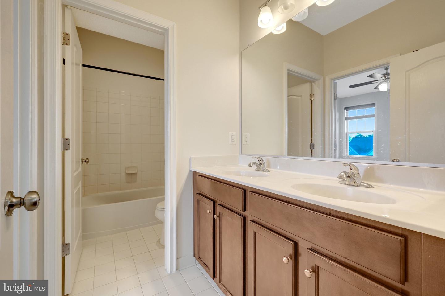 24703 GRACEHILL TER, ALDIE, Virginia 20105, 4 Bedrooms Bedrooms, ,3 BathroomsBathrooms,Residential,For sale,24703 GRACEHILL TER,VALO2114228 MLS # VALO2114228