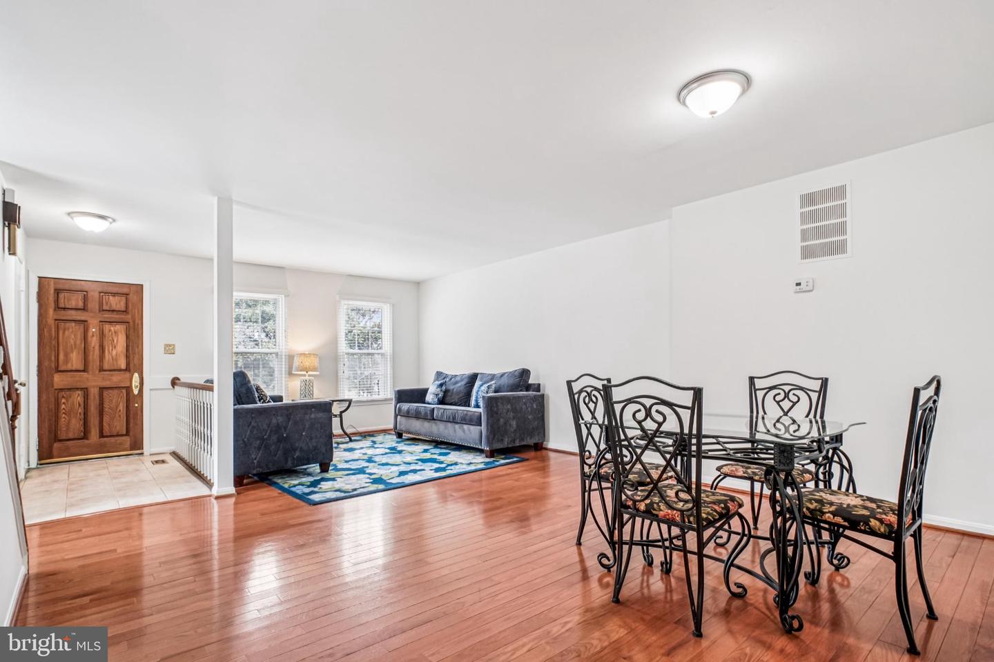 2201 MCLEAN PARK RD, FALLS CHURCH, Virginia 22043, 3 Bedrooms Bedrooms, 8 Rooms Rooms,Residential,For sale,2201 MCLEAN PARK RD,VAFX2286568 MLS # VAFX2286568