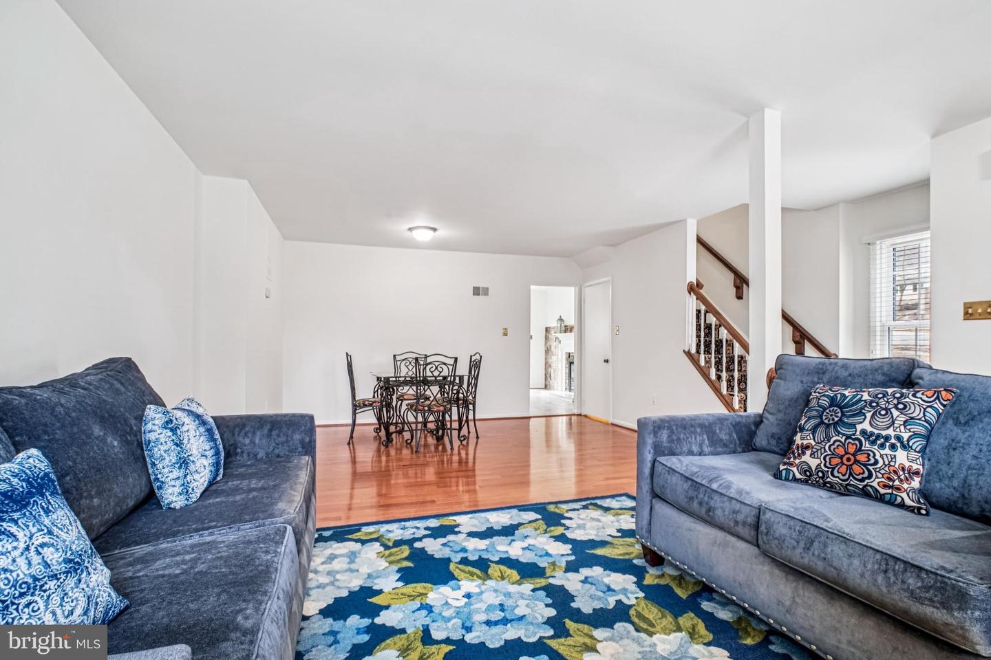2201 MCLEAN PARK RD, FALLS CHURCH, Virginia 22043, 3 Bedrooms Bedrooms, 8 Rooms Rooms,Residential,For sale,2201 MCLEAN PARK RD,VAFX2286568 MLS # VAFX2286568