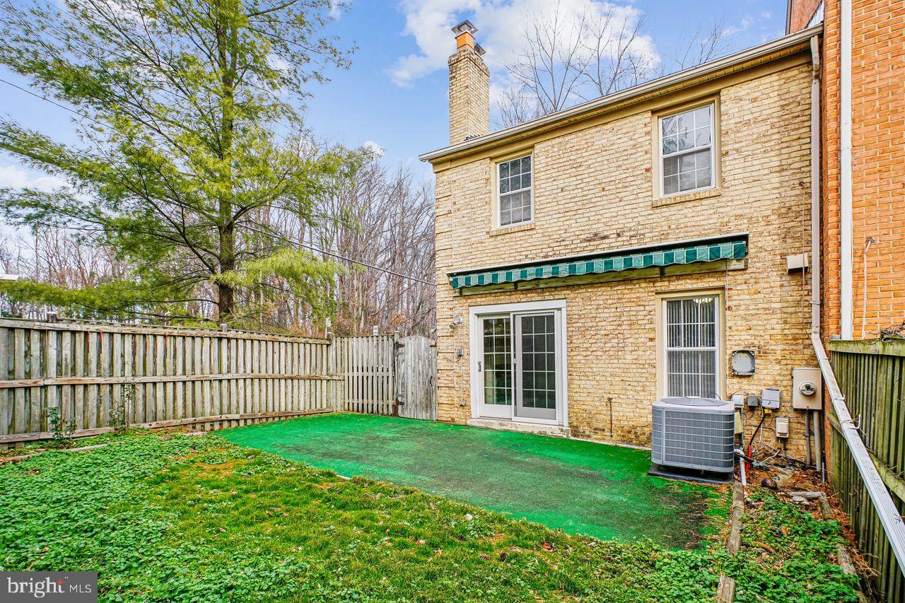 2201 MCLEAN PARK RD, FALLS CHURCH, Virginia 22043, 3 Bedrooms Bedrooms, 8 Rooms Rooms,Residential,For sale,2201 MCLEAN PARK RD,VAFX2286568 MLS # VAFX2286568