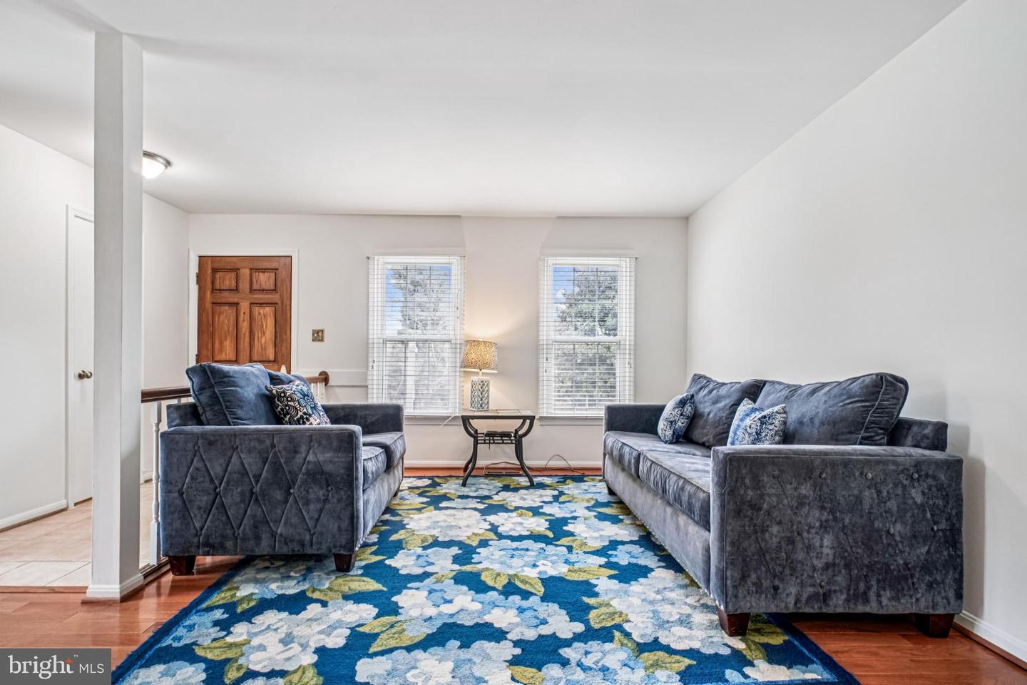 2201 MCLEAN PARK RD, FALLS CHURCH, Virginia 22043, 3 Bedrooms Bedrooms, 8 Rooms Rooms,Residential,For sale,2201 MCLEAN PARK RD,VAFX2286568 MLS # VAFX2286568