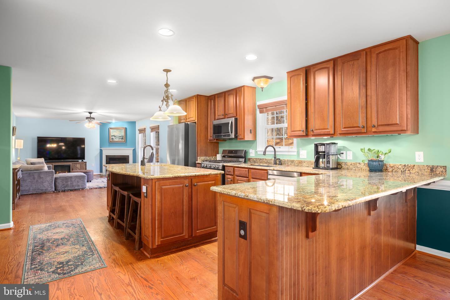 42 KINSLEY LN, FREDERICKSBURG, Virginia 22406, 5 Bedrooms Bedrooms, ,3 BathroomsBathrooms,Residential,For sale,42 KINSLEY LN,VAST2045374 MLS # VAST2045374