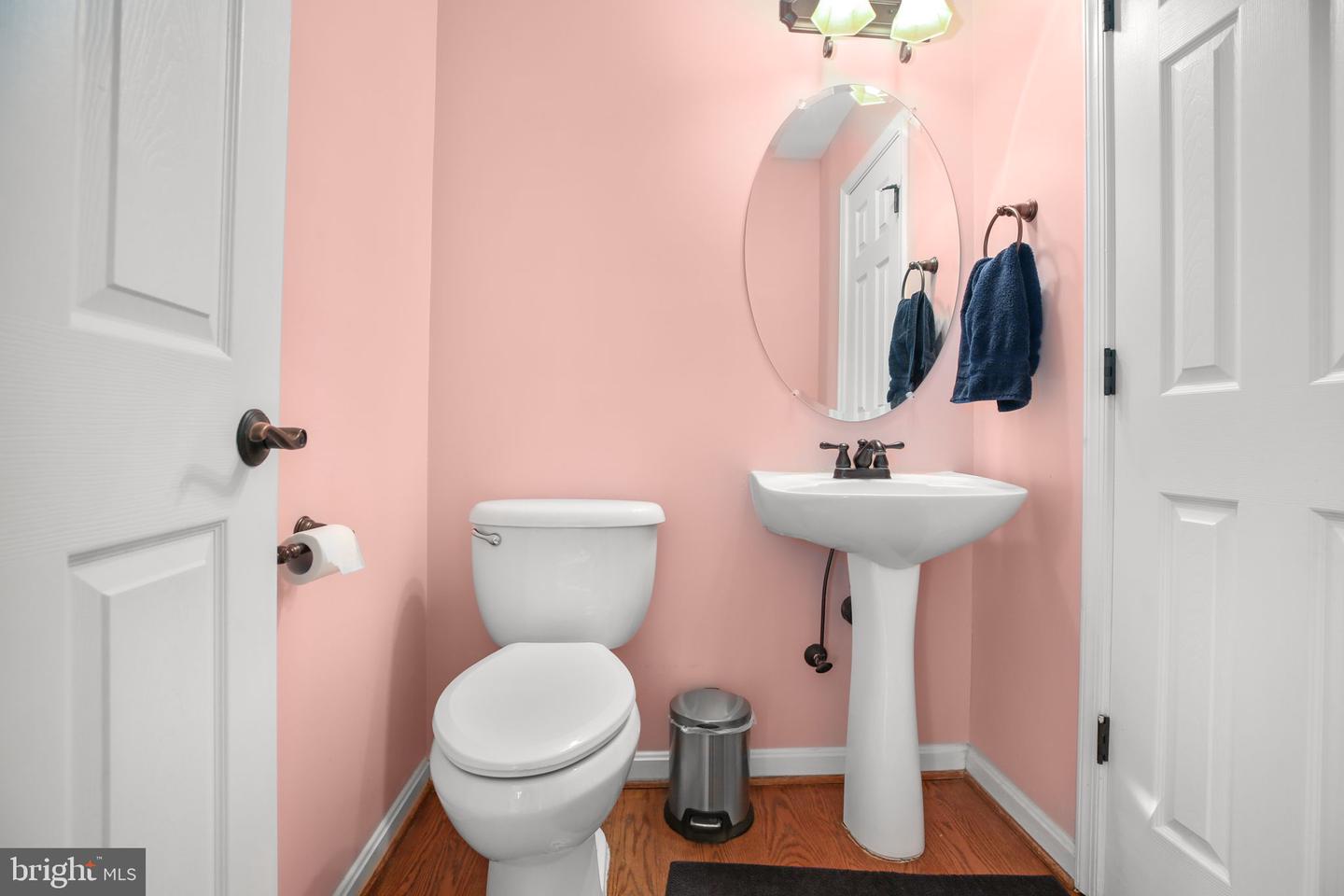 42 KINSLEY LN, FREDERICKSBURG, Virginia 22406, 5 Bedrooms Bedrooms, ,3 BathroomsBathrooms,Residential,For sale,42 KINSLEY LN,VAST2045374 MLS # VAST2045374