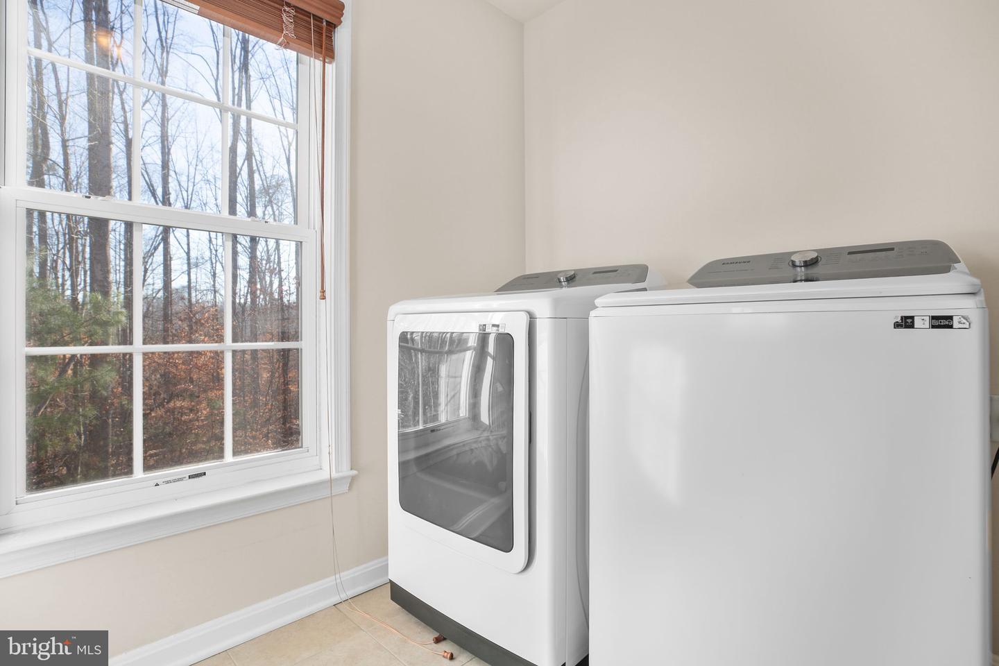 42 KINSLEY LN, FREDERICKSBURG, Virginia 22406, 5 Bedrooms Bedrooms, ,3 BathroomsBathrooms,Residential,For sale,42 KINSLEY LN,VAST2045374 MLS # VAST2045374