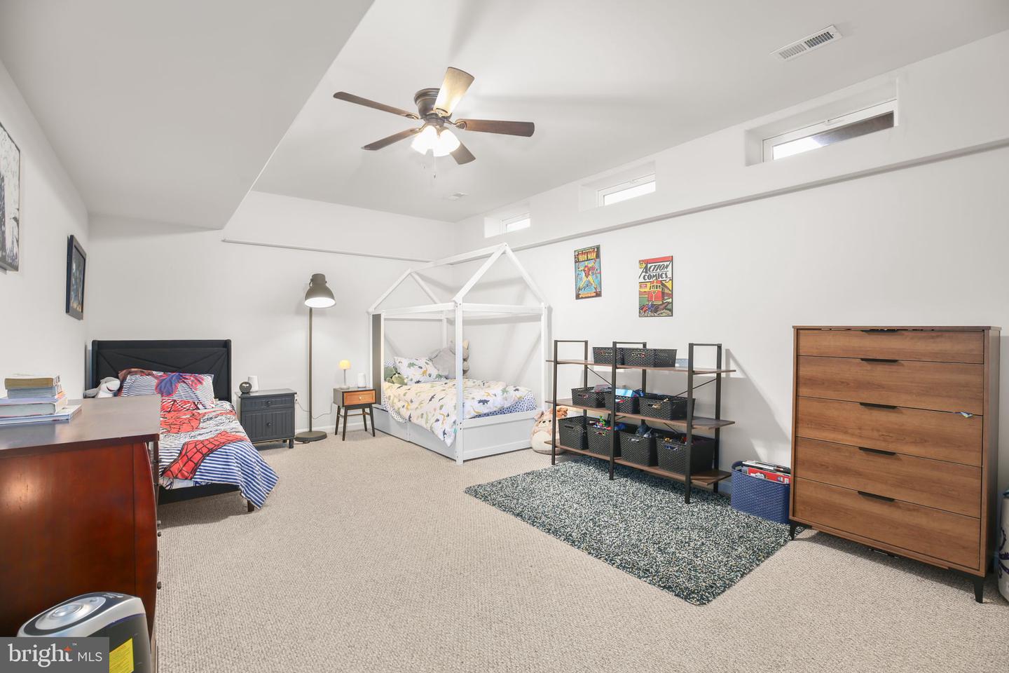 42 KINSLEY LN, FREDERICKSBURG, Virginia 22406, 5 Bedrooms Bedrooms, ,3 BathroomsBathrooms,Residential,For sale,42 KINSLEY LN,VAST2045374 MLS # VAST2045374