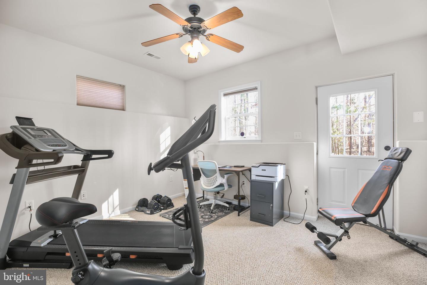 42 KINSLEY LN, FREDERICKSBURG, Virginia 22406, 5 Bedrooms Bedrooms, ,3 BathroomsBathrooms,Residential,For sale,42 KINSLEY LN,VAST2045374 MLS # VAST2045374