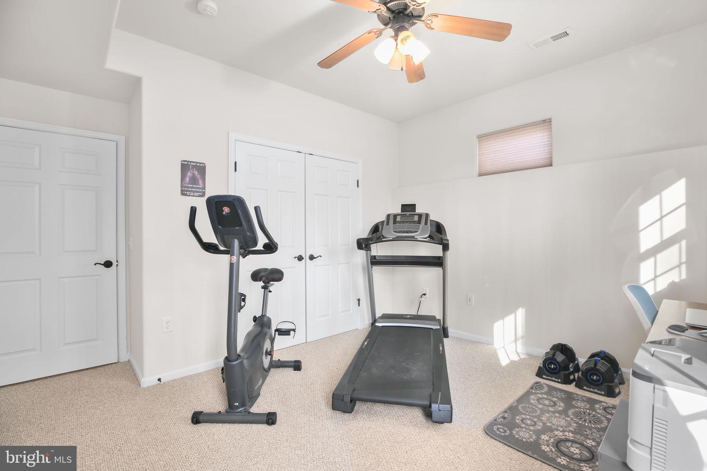 42 KINSLEY LN, FREDERICKSBURG, Virginia 22406, 5 Bedrooms Bedrooms, ,3 BathroomsBathrooms,Residential,For sale,42 KINSLEY LN,VAST2045374 MLS # VAST2045374