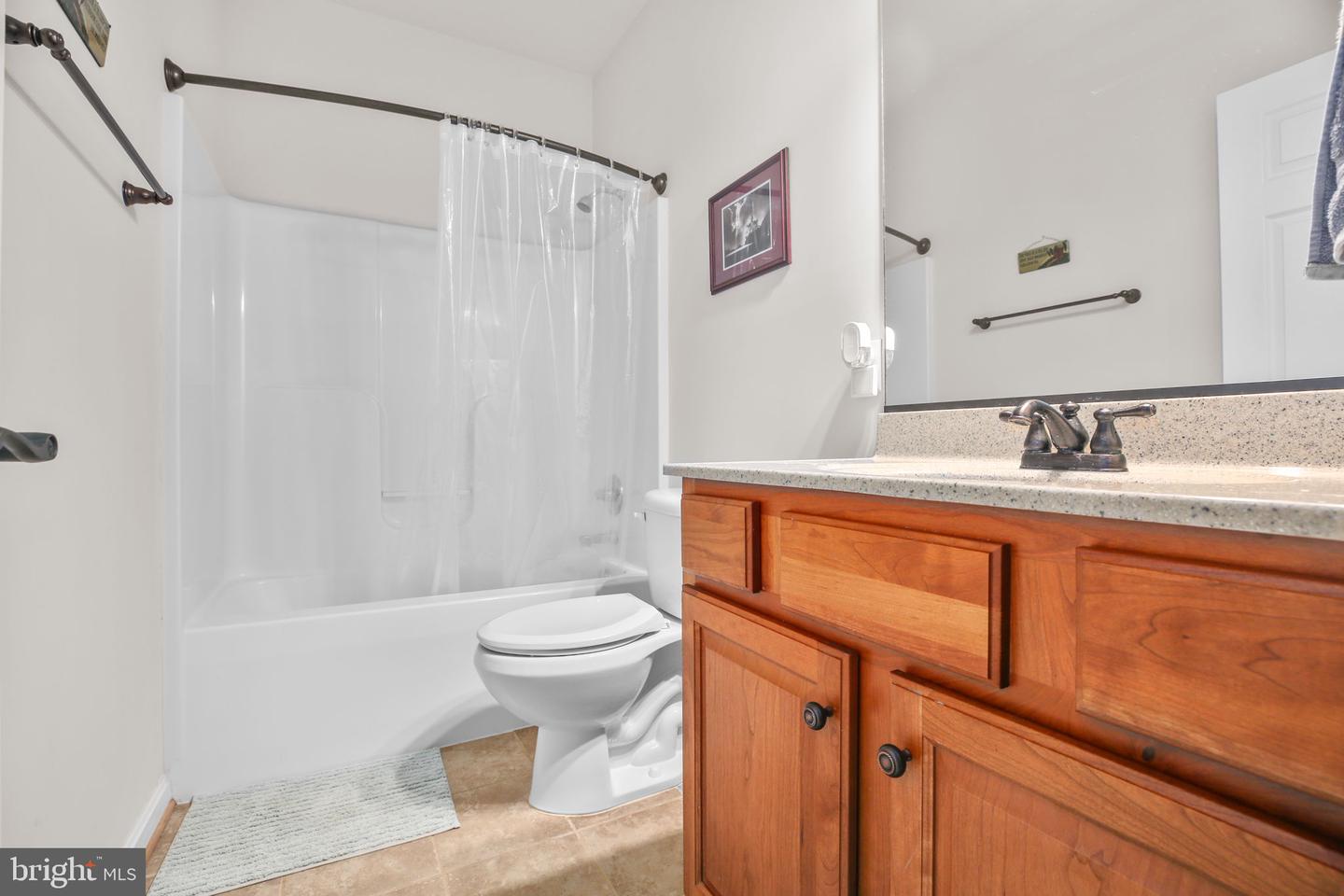 42 KINSLEY LN, FREDERICKSBURG, Virginia 22406, 5 Bedrooms Bedrooms, ,3 BathroomsBathrooms,Residential,For sale,42 KINSLEY LN,VAST2045374 MLS # VAST2045374