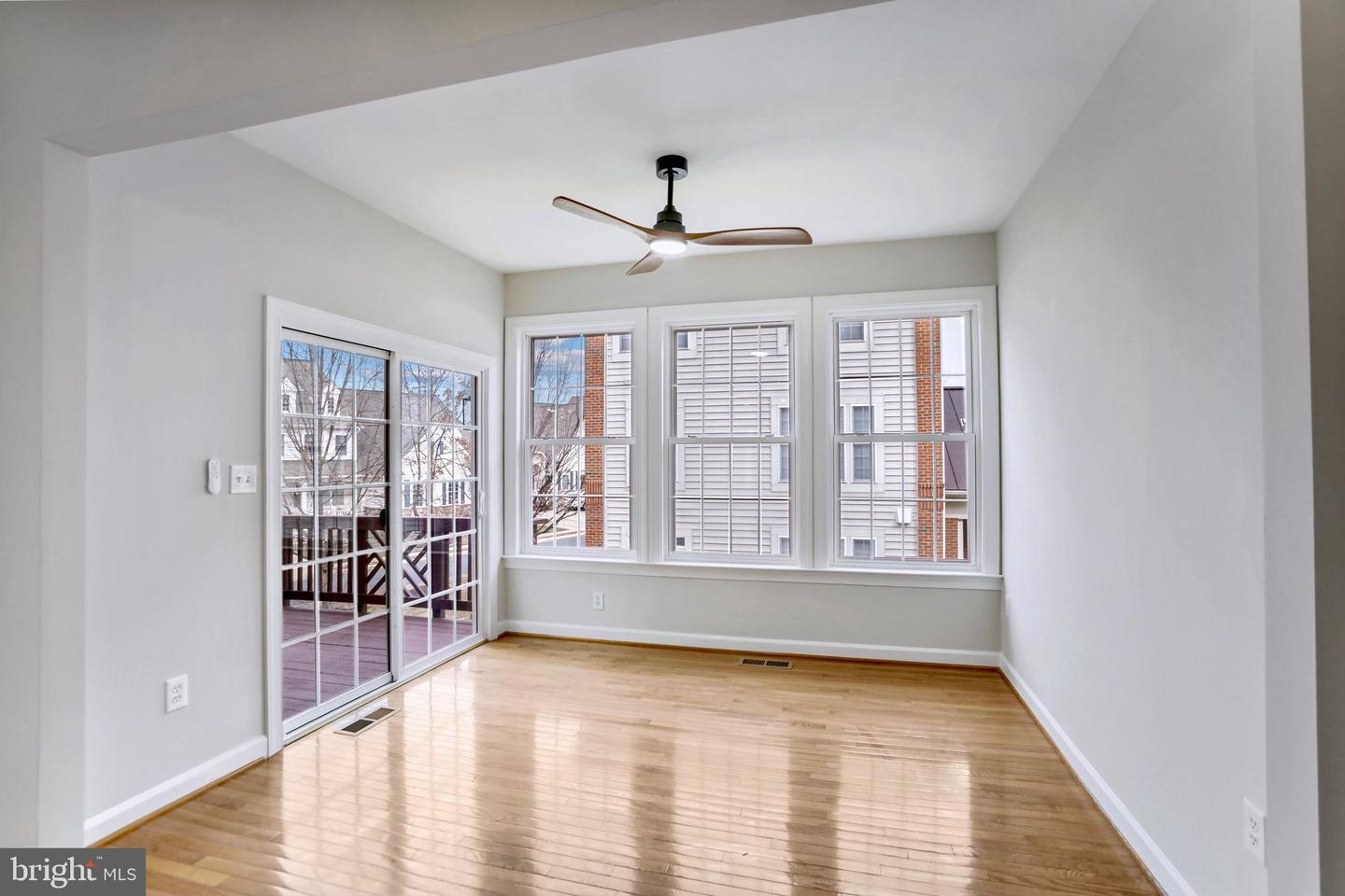 4565 GOSSAMER WAY, FAIRFAX, Virginia 22033, 3 Bedrooms Bedrooms, ,3 BathroomsBathrooms,Residential,For sale,4565 GOSSAMER WAY,VAFX2286616 MLS # VAFX2286616