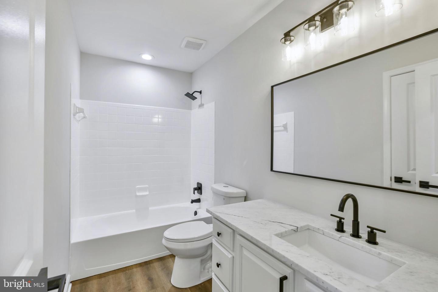 4565 GOSSAMER WAY, FAIRFAX, Virginia 22033, 3 Bedrooms Bedrooms, ,3 BathroomsBathrooms,Residential,For sale,4565 GOSSAMER WAY,VAFX2286616 MLS # VAFX2286616