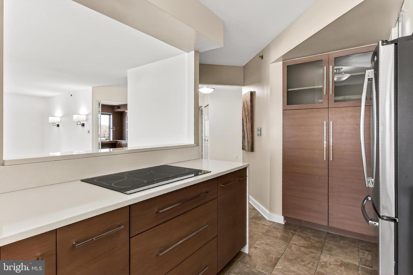 2121 JAMIESON AVE #1103, ALEXANDRIA, Virginia 22314, 3 Bedrooms Bedrooms, ,2 BathroomsBathrooms,Residential,For sale,2121 JAMIESON AVE #1103,VAAX2053362 MLS # VAAX2053362