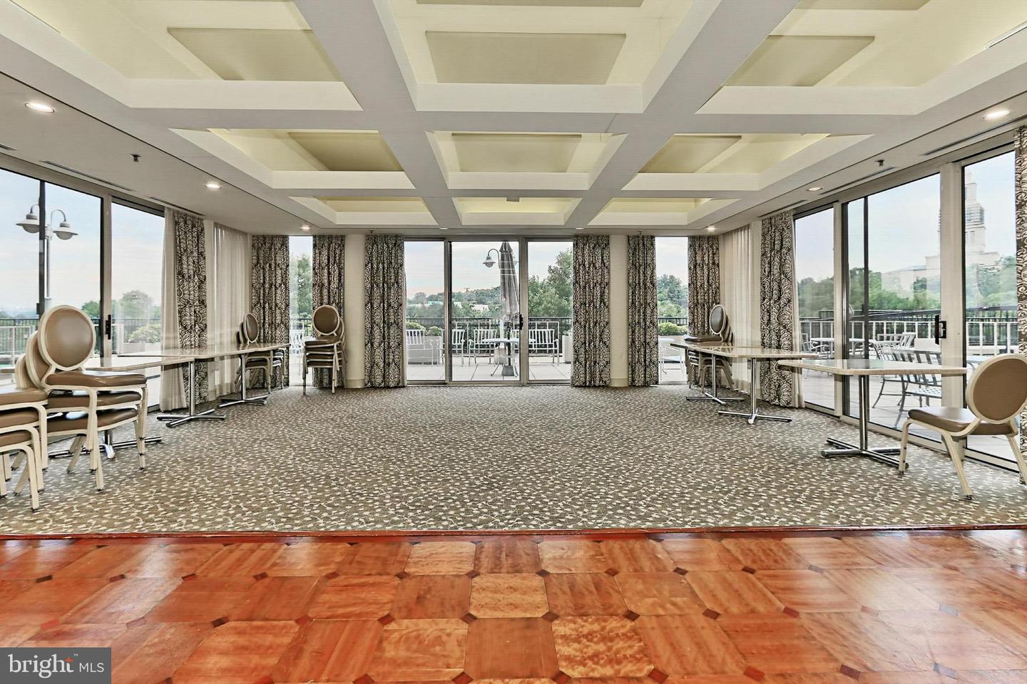 2121 JAMIESON AVE #1103, ALEXANDRIA, Virginia 22314, 3 Bedrooms Bedrooms, ,2 BathroomsBathrooms,Residential,For sale,2121 JAMIESON AVE #1103,VAAX2053362 MLS # VAAX2053362