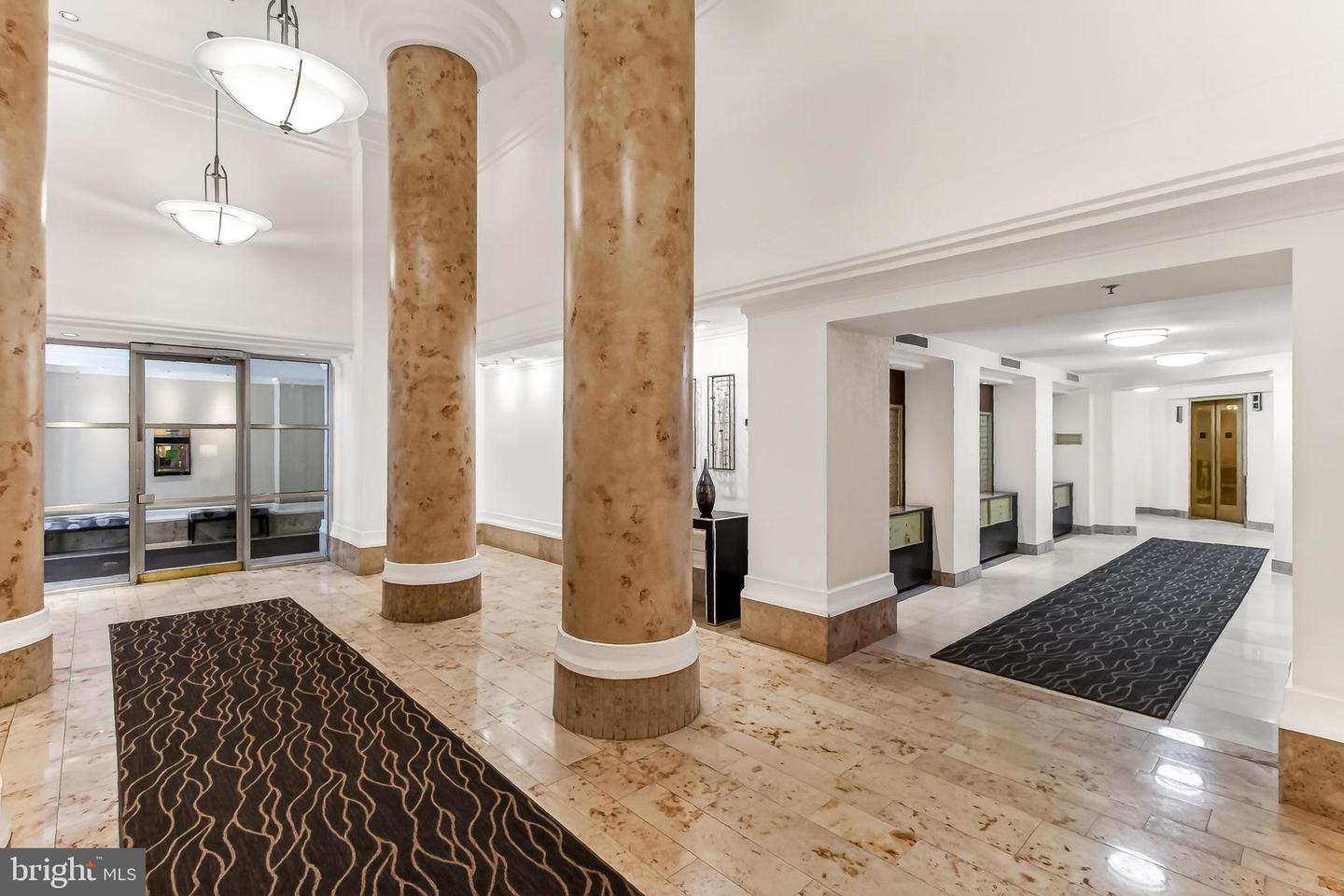 2121 JAMIESON AVE #1103, ALEXANDRIA, Virginia 22314, 3 Bedrooms Bedrooms, ,2 BathroomsBathrooms,Residential,For sale,2121 JAMIESON AVE #1103,VAAX2053362 MLS # VAAX2053362