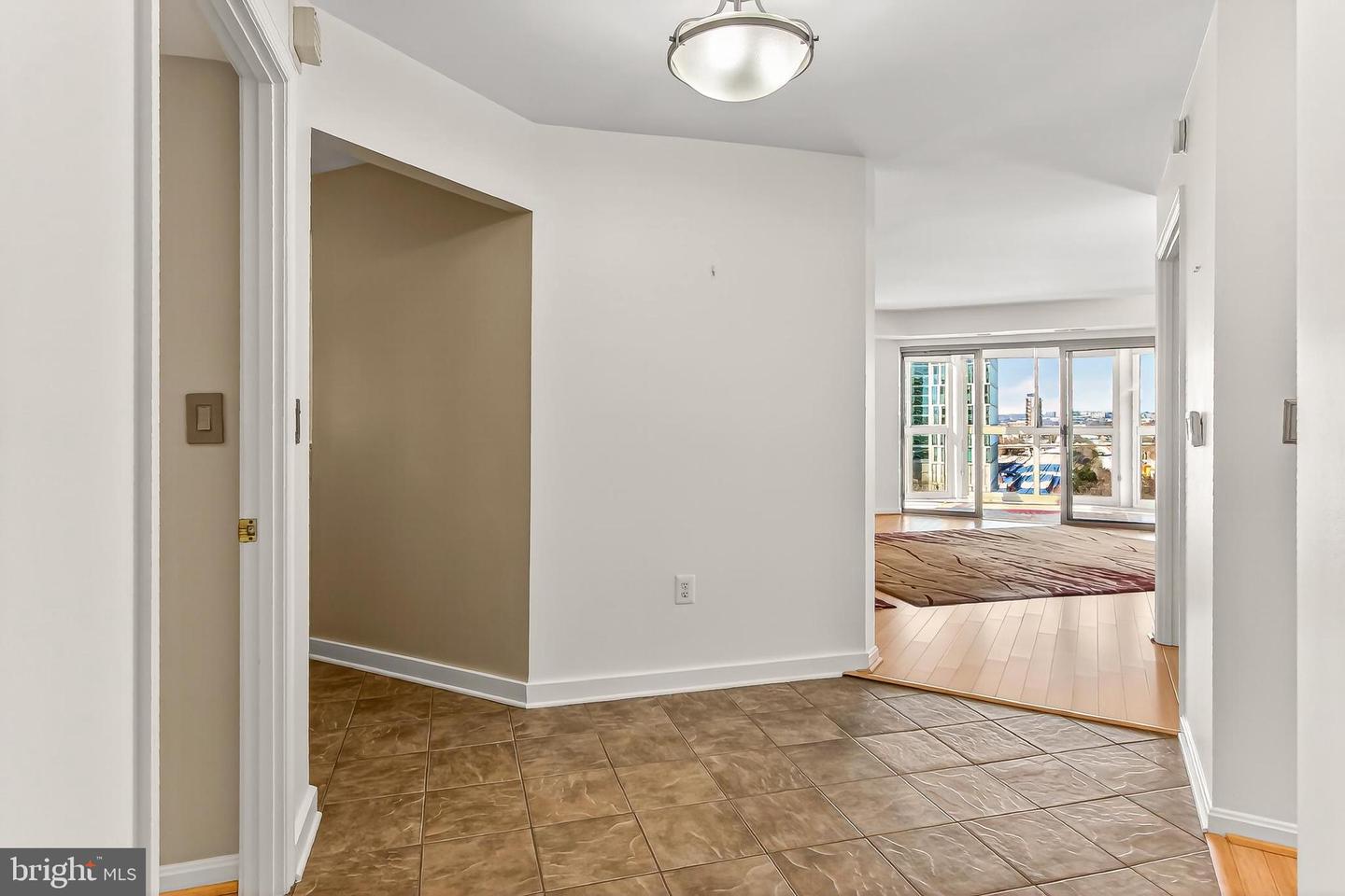 2121 JAMIESON AVE #1103, ALEXANDRIA, Virginia 22314, 3 Bedrooms Bedrooms, ,2 BathroomsBathrooms,Residential,For sale,2121 JAMIESON AVE #1103,VAAX2053362 MLS # VAAX2053362