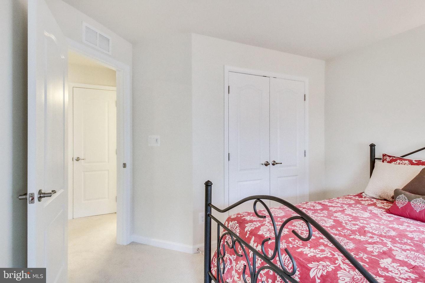 4847 DANE RIDGE CIR #87, WOODBRIDGE, Virginia 22193, 3 Bedrooms Bedrooms, 6 Rooms Rooms,2 BathroomsBathrooms,Residential,For sale,4847 DANE RIDGE CIR #87,VAPW2111042 MLS # VAPW2111042