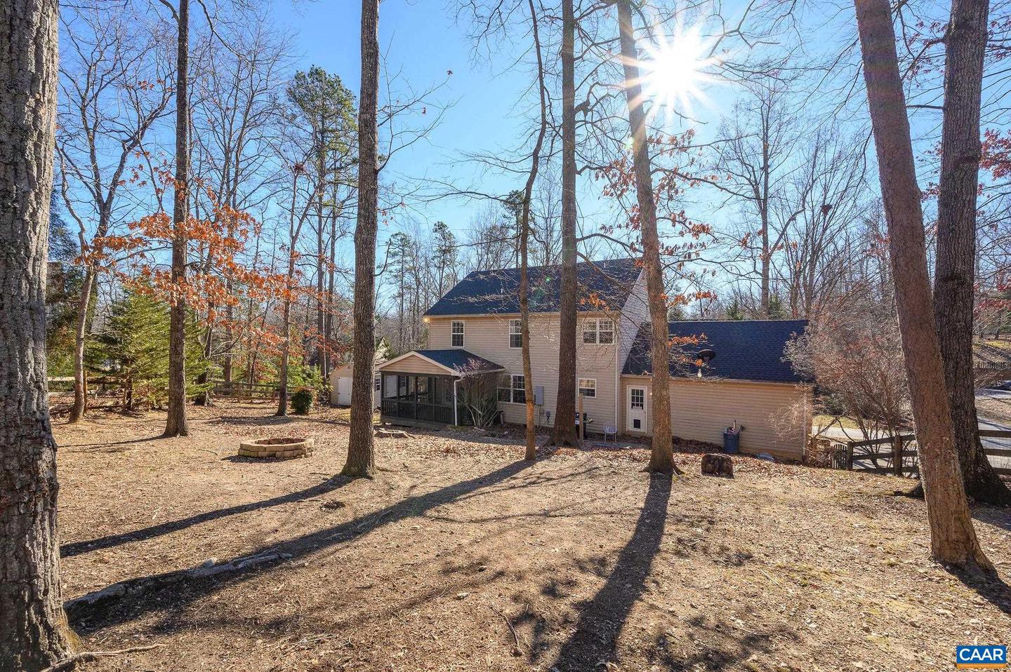 14 WOODLAWN DR, PALMYRA, Virginia 22963, 4 Bedrooms Bedrooms, ,2 BathroomsBathrooms,Residential,For sale,14 WOODLAWN DR,672745 MLS # 672745