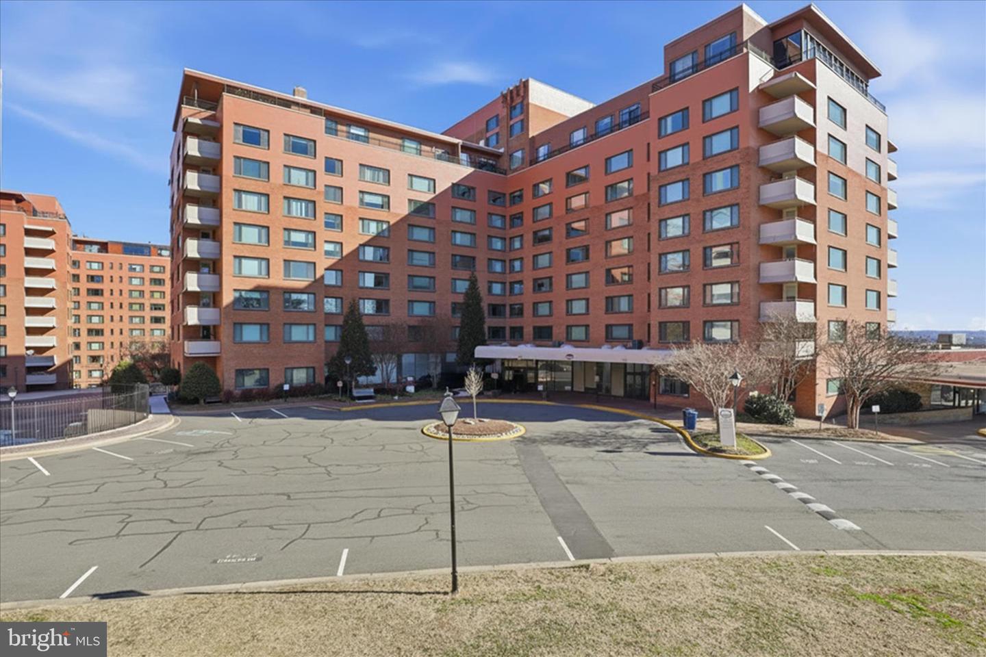 1111 ARLINGTON BLVD #646, ARLINGTON, Virginia 22209, ,Residential,For sale,1111 ARLINGTON BLVD #646,VAAR2068052 MLS # VAAR2068052