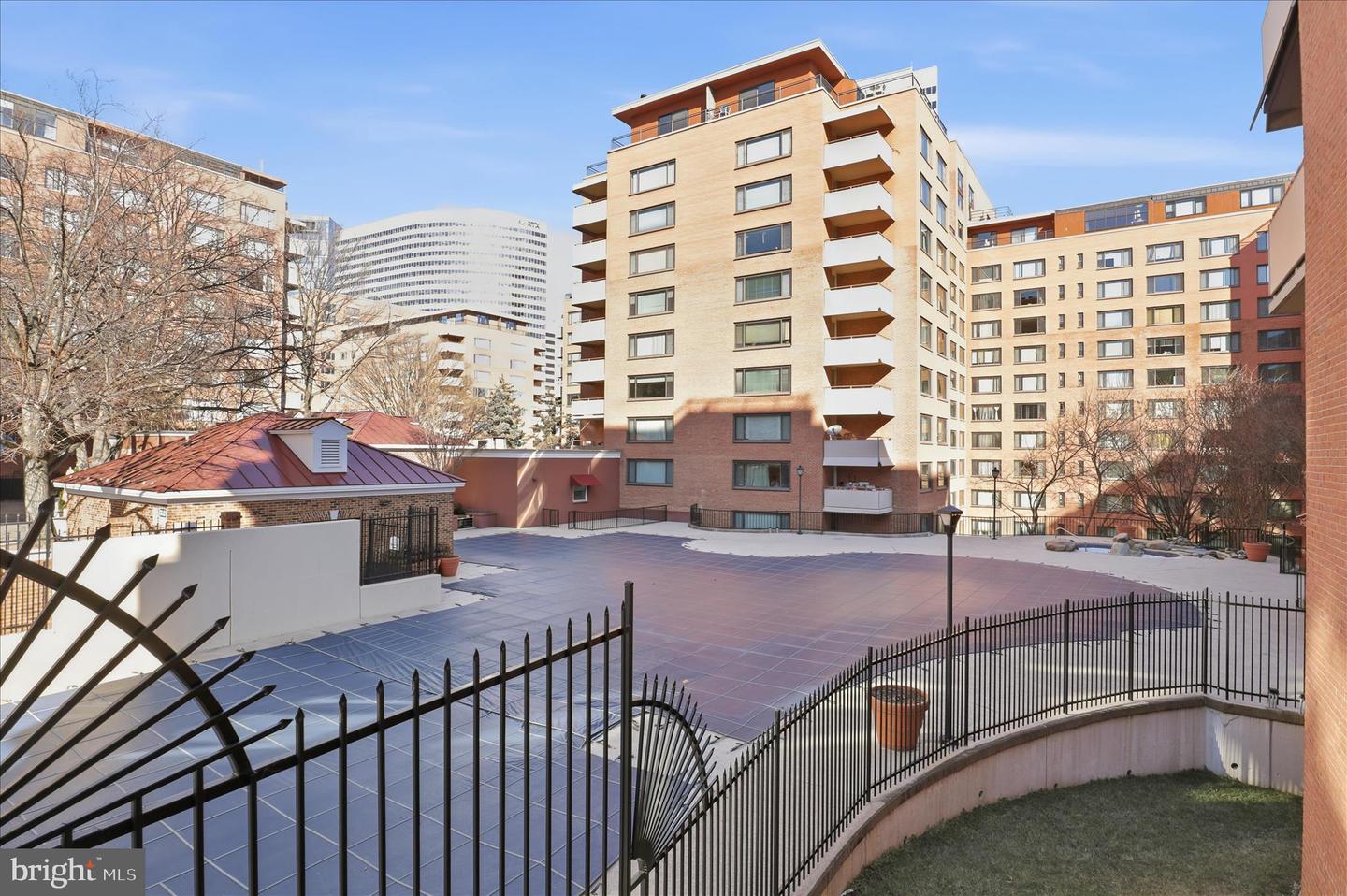 1111 ARLINGTON BLVD #646, ARLINGTON, Virginia 22209, ,Residential,For sale,1111 ARLINGTON BLVD #646,VAAR2068052 MLS # VAAR2068052