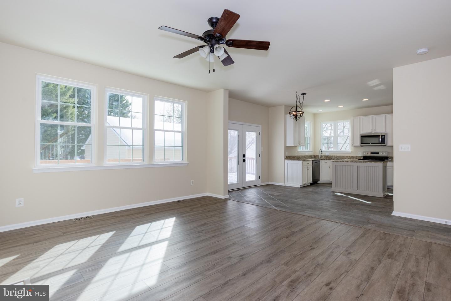 10021 HUME CT, BRISTOW, Virginia 20136, 4 Bedrooms Bedrooms, 16 Rooms Rooms,3 BathroomsBathrooms,Residential,For sale,10021 HUME CT,VAPW2111156 MLS # VAPW2111156