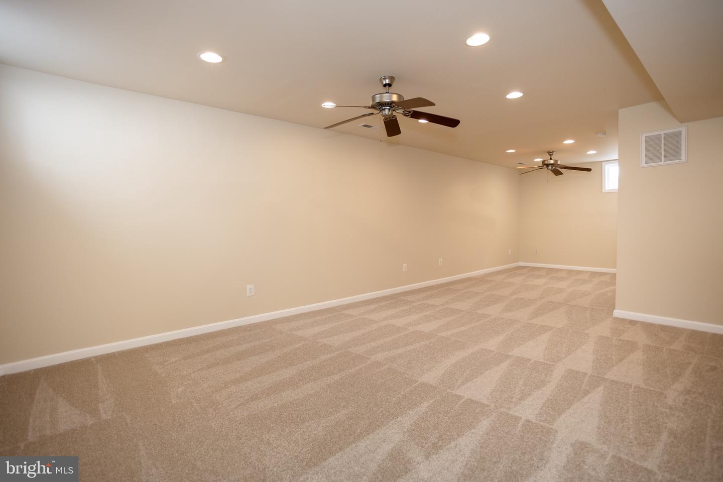 10021 HUME CT, BRISTOW, Virginia 20136, 4 Bedrooms Bedrooms, 16 Rooms Rooms,3 BathroomsBathrooms,Residential,For sale,10021 HUME CT,VAPW2111156 MLS # VAPW2111156