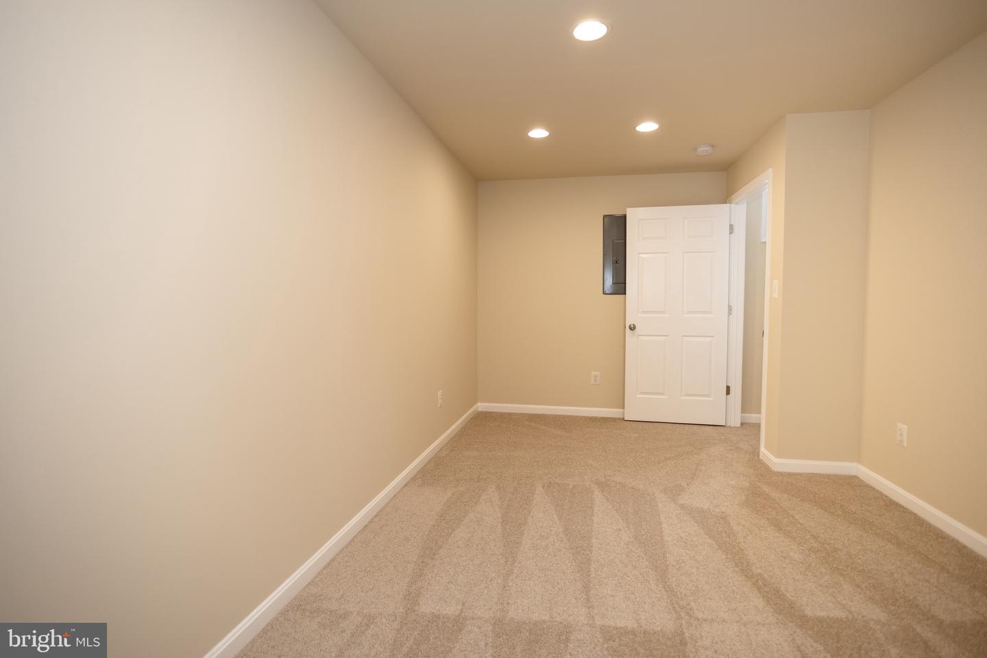 10021 HUME CT, BRISTOW, Virginia 20136, 4 Bedrooms Bedrooms, 16 Rooms Rooms,3 BathroomsBathrooms,Residential,For sale,10021 HUME CT,VAPW2111156 MLS # VAPW2111156