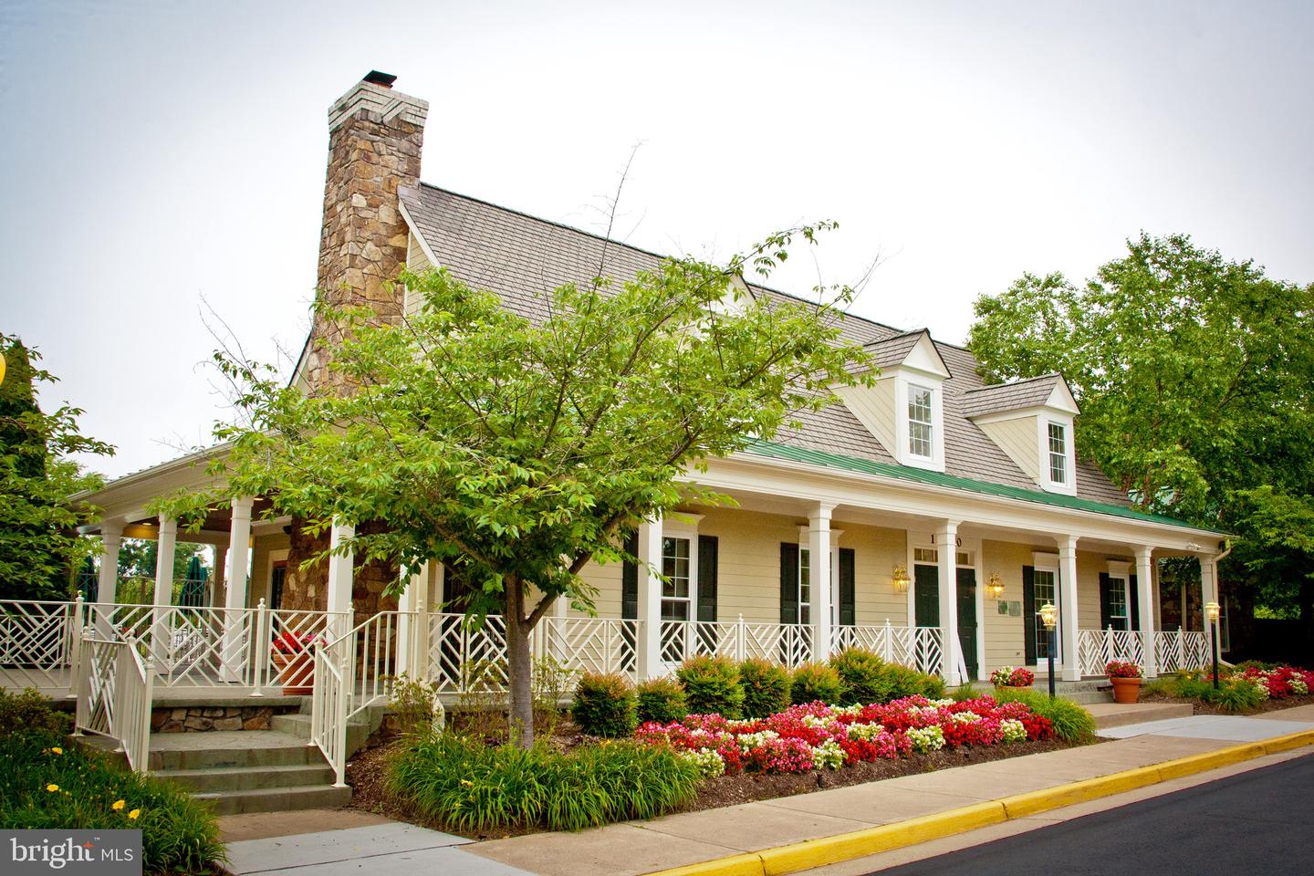 10021 HUME CT, BRISTOW, Virginia 20136, 4 Bedrooms Bedrooms, 16 Rooms Rooms,3 BathroomsBathrooms,Residential,For sale,10021 HUME CT,VAPW2111156 MLS # VAPW2111156