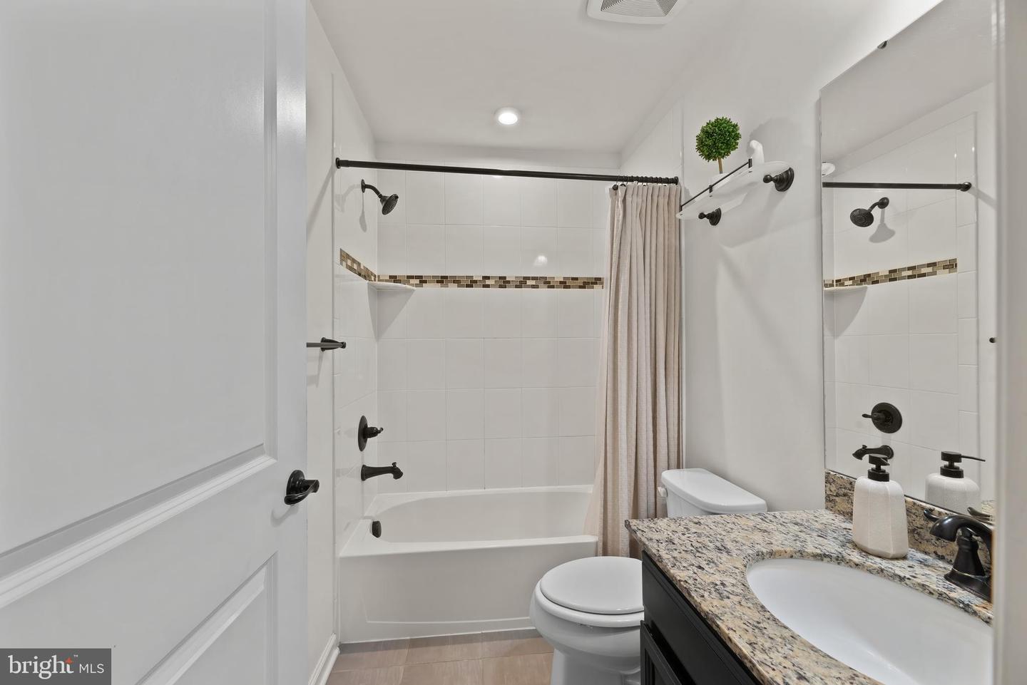 17857 SUGARBERRY RD, DUMFRIES, Virginia 22026, 4 Bedrooms Bedrooms, ,3 BathroomsBathrooms,Residential,For sale,17857 SUGARBERRY RD,VAPW2111192 MLS # VAPW2111192